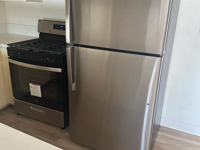 Photo - 2425 Purdue Ave Apartment