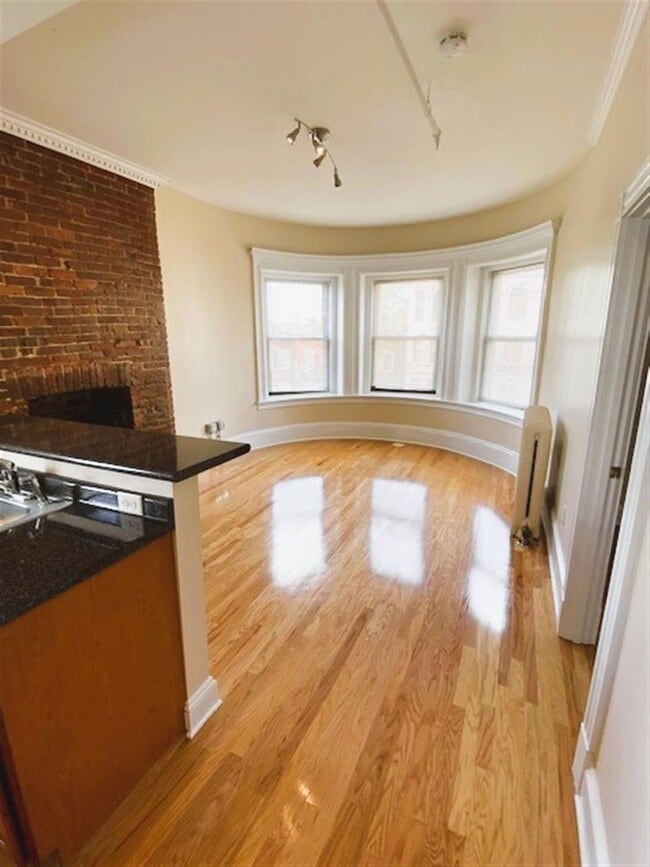 Building Photo - 898 Massachusetts Ave