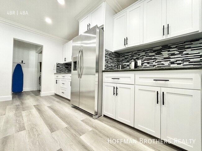Foto del edificio - 5510 Wilbur Ave Tarzana, CA 91356