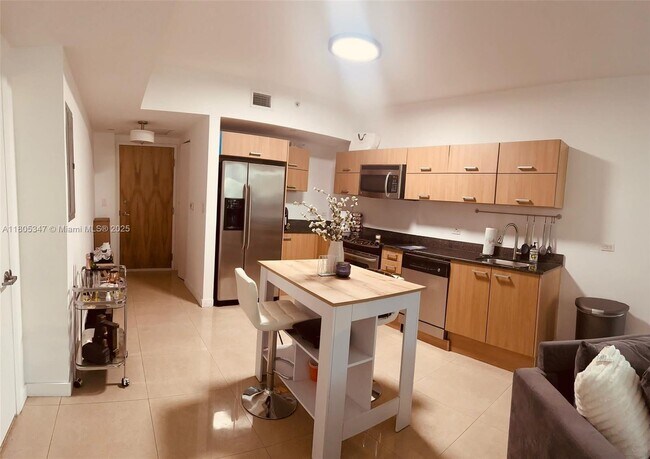 Foto del edificio - 350 S Miami Ave