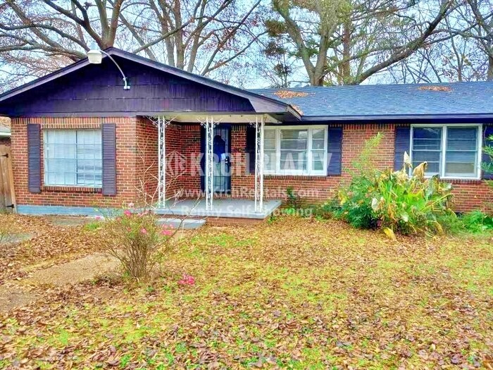 Cozy 3 bedroom, 1 bathroom home! House for Rent in Bessemer, AL
