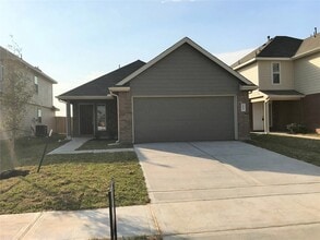 Building Photo - 24247 San Marzano Ct