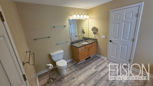 Building Photo - Elegant Four Bedroom Home in Dorset Farms!