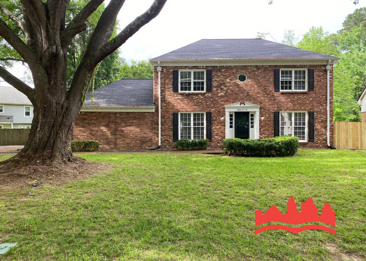 Foto principal - 8510 Farmington Cove