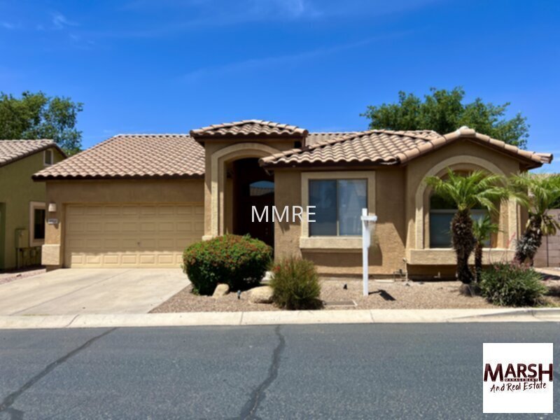 Primary Photo - Wonderful 3 bedroom home in Mesa with comm...