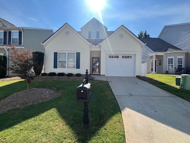 Foto del edificio - Charming 3/2.5 Easley Home Available Now!