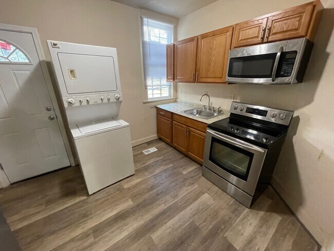 Building Photo - 2850 Boarman Ave