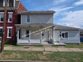 Building Photo - 1504 6th Ave