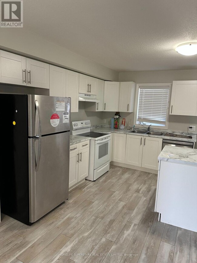 Photo du bâtiment - 7768 Ascot Cir