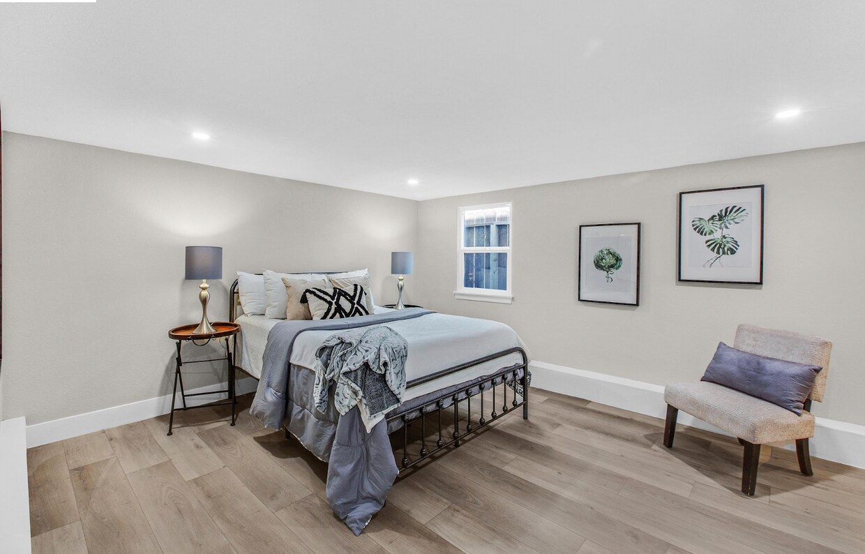 Foto principal - 2106 57th Ave