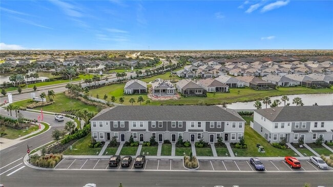 Building Photo - 16642 San Nicola Pl