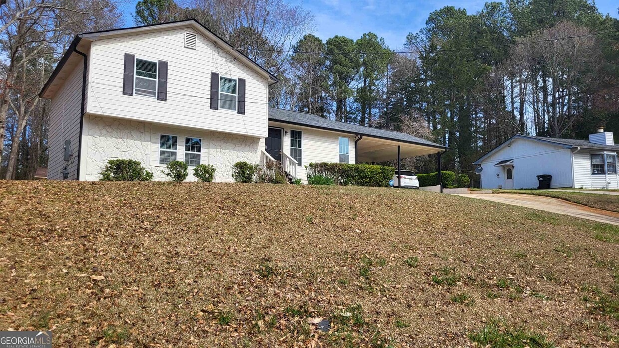 Primary Photo - 912 Curry Cir SE