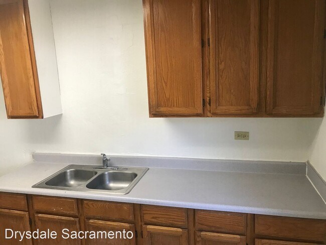 Building Photo - 2 br, 1 bath House - 737 Morey Ave