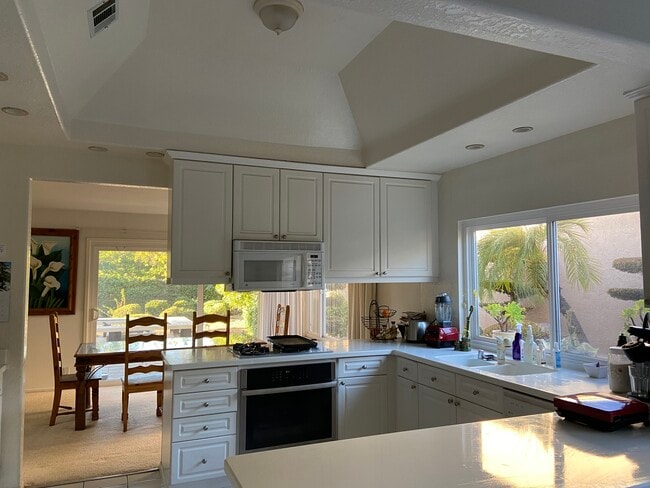 Photo - 5 Sandpebble House