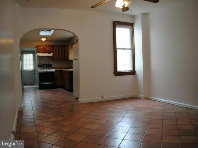 Building Photo - 239 Ashmore Ave