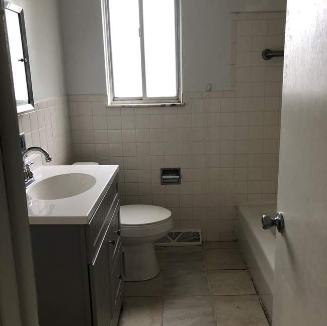 Building Photo - LMB-Stow Apts, LLC  for First Prop II..