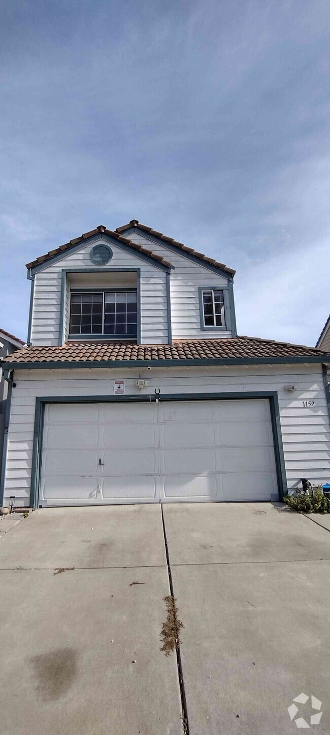 Notting HillRoyal Crest Houses for Rent with High Ceilings San Jose