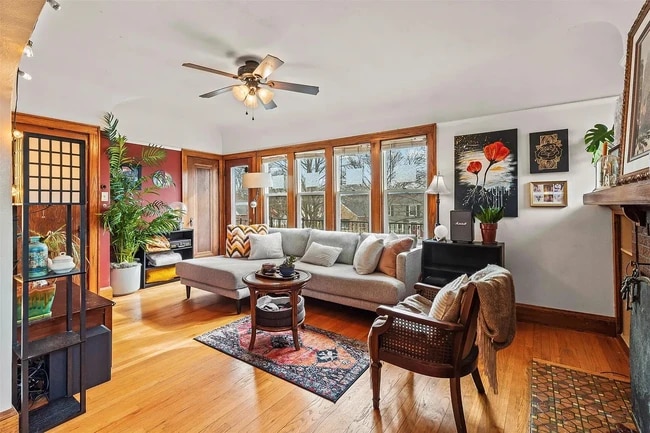 Living Room - 2567 N 60th St