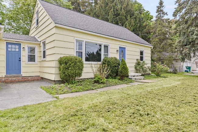 Building Photo - 5805 Brockport Spencerport Rd