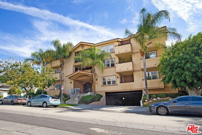 Foto del edificio - 650 E Palm Ave