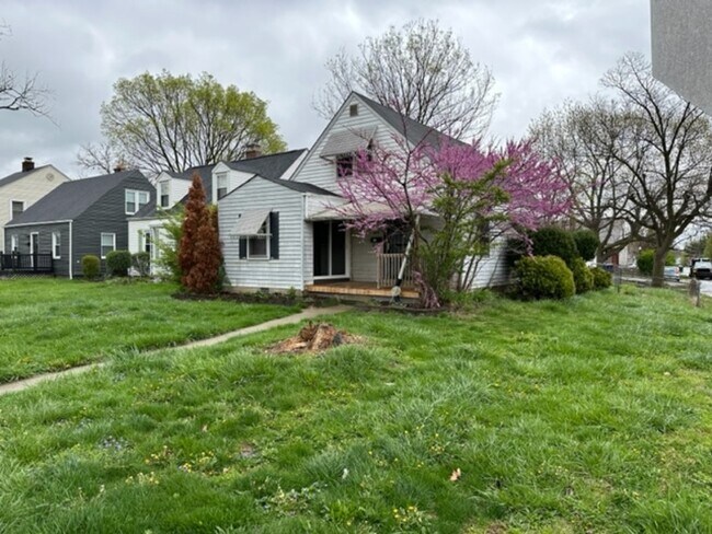 Building Photo - 848 Chestershire Rd