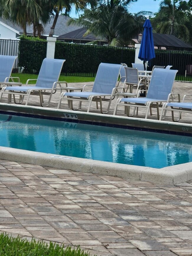 Foto del edificio - 19944 Villa Medici Pl