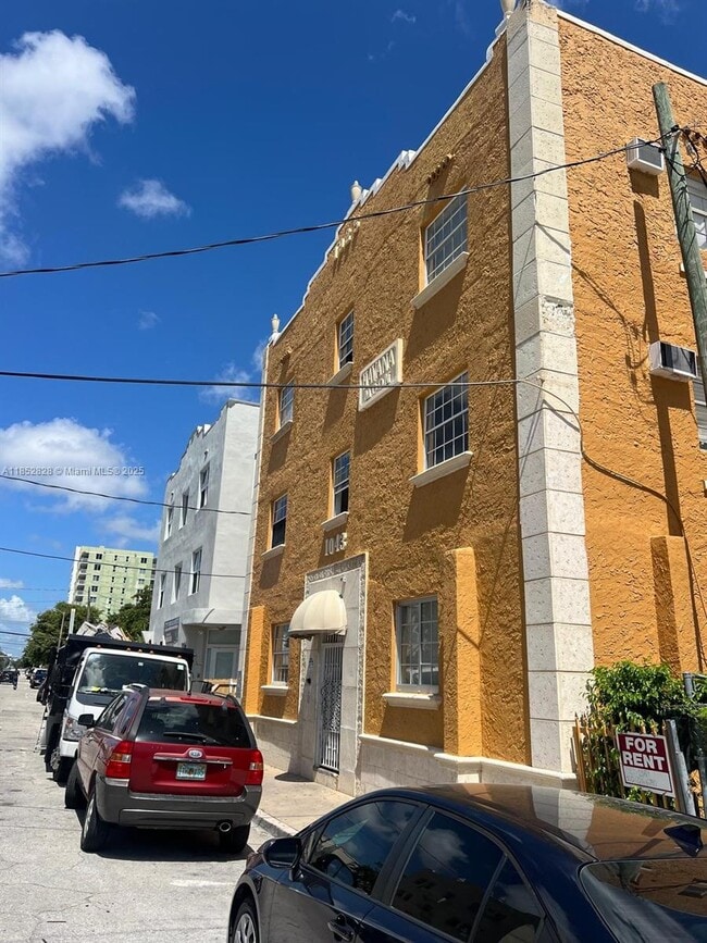 Building Photo - 1043 NW 2nd St