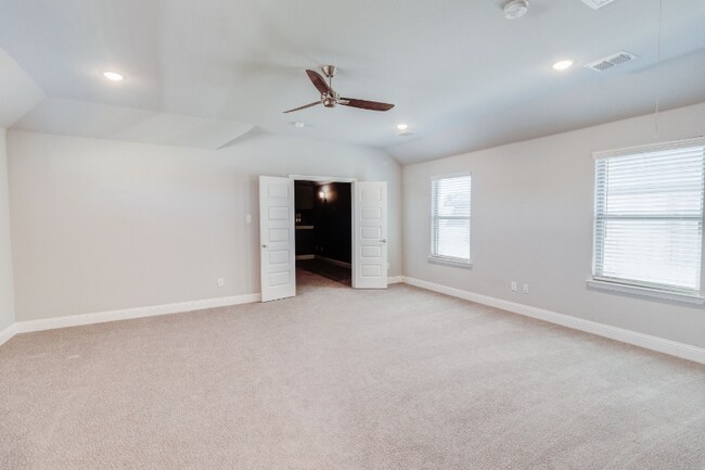 Building Photo - 7345 Zachary