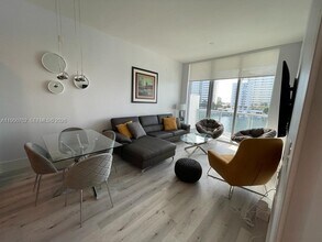 Building Photo - 7928 East Dr