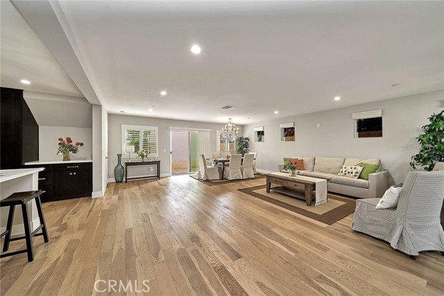 Foto del edificio - 24240 Ocean Ave