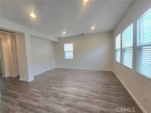 Foto del edificio - 3073 Snowdrop Ct