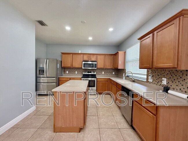 Foto del edificio - 4205 Canby Dr