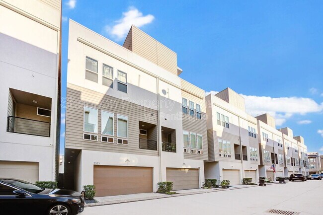 Foto del edificio - 2333 Sperber Ln