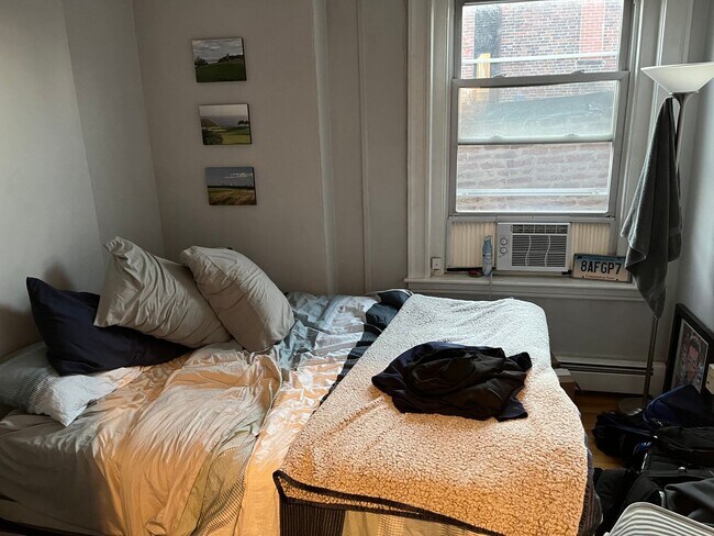 Building Photo - NORTH END 3 B3D!!!!!