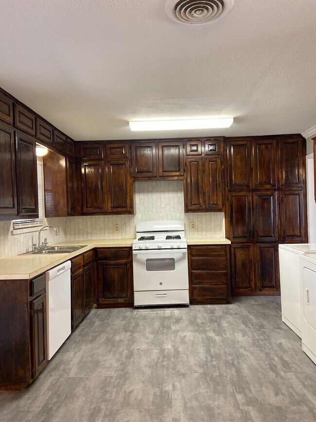 Foto del edificio - 1016 W Cheryl Ave