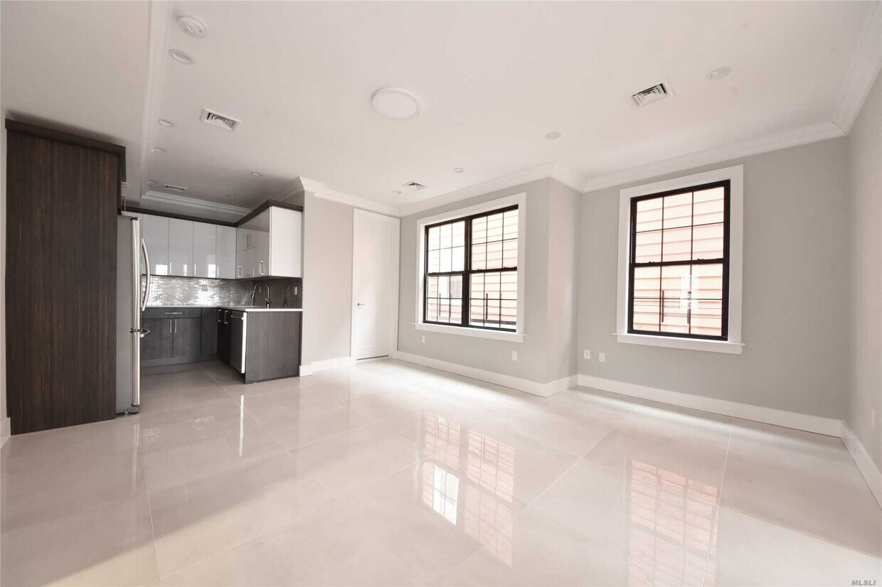 349 Central Ave Unit 2C, Lawrence, NY 11559 Apartment for Rent in