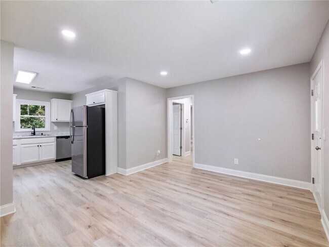 Foto del edificio - 2862 Argyle Dr NW