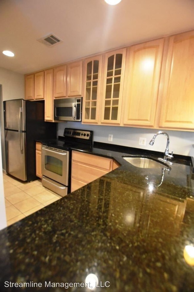 Building Photo - 5812 Inman Park Cir