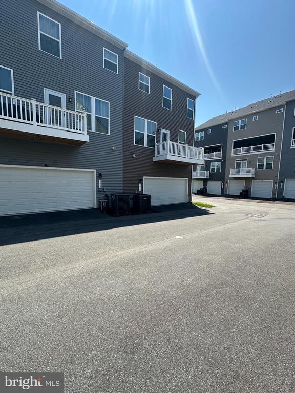 Foto del edificio - 5615 Billenca Ln