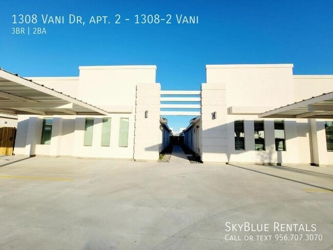Foto del edificio - 1308 Vani Dr