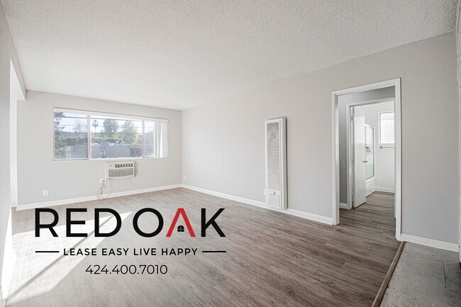 Foto del edificio - 12737 Moorpark St