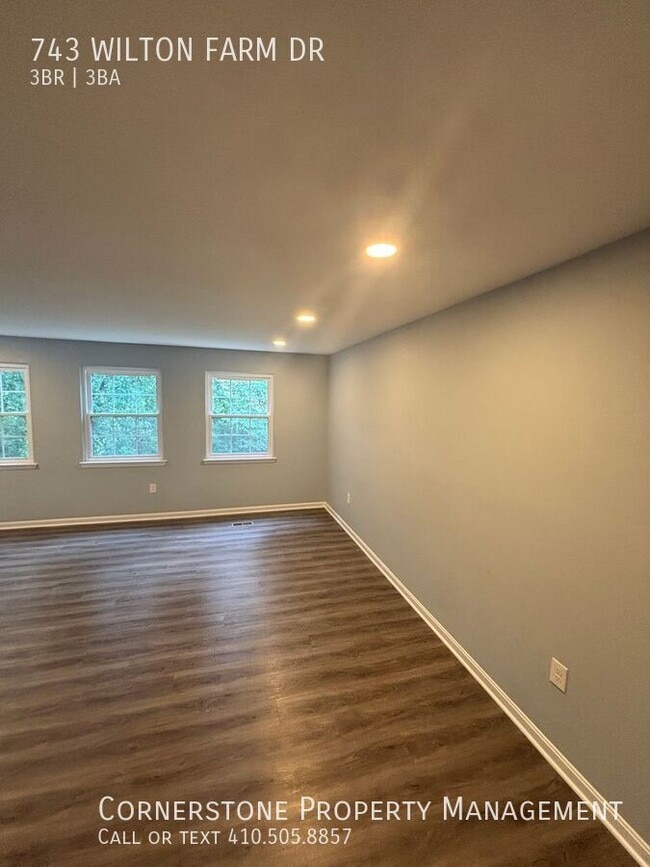 Building Photo - 743 Wilton Farm Dr