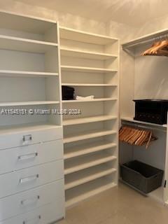 Foto del edificio - 1700 NW N River Dr