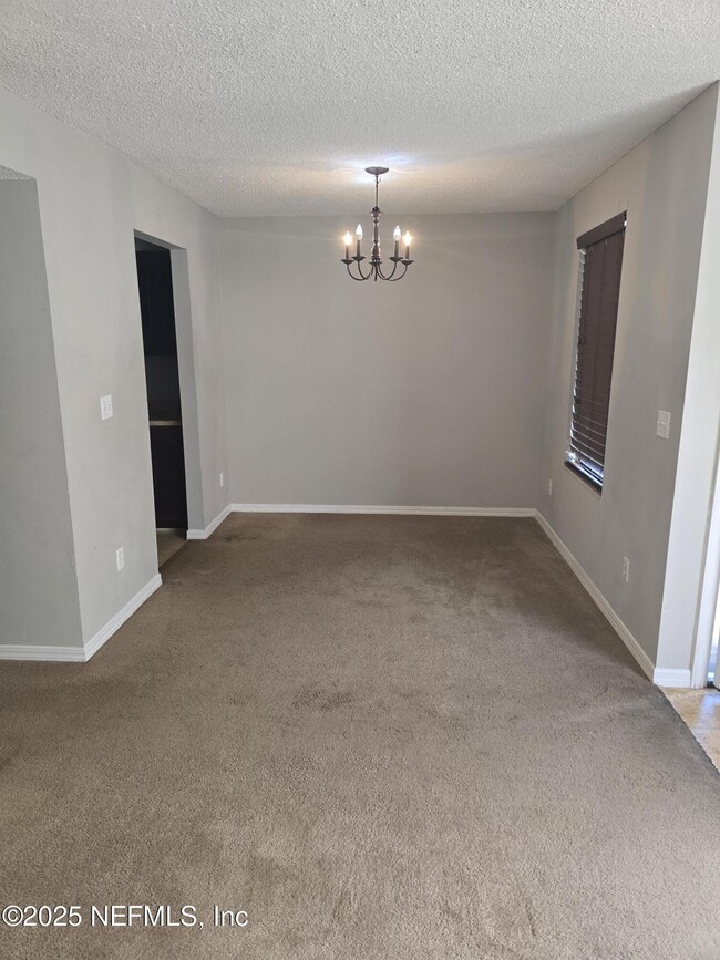 Foto del edificio - 468 Bentwood Ln