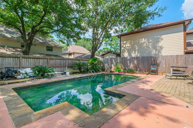 Building Photo - 6906 Pebble Beach Dr