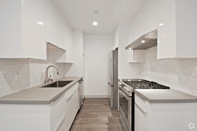 Building Photo - 1127 18th St