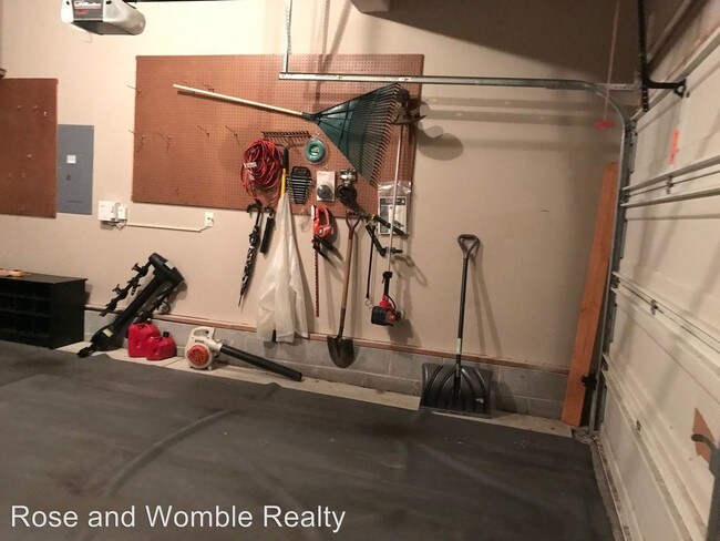 Foto del edificio - 2545 Belmont Stakes Dr