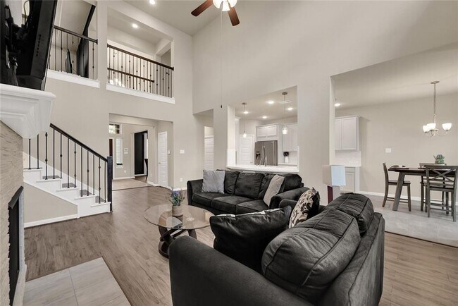 Foto del edificio - 3859 Fleetwood Falls Ln