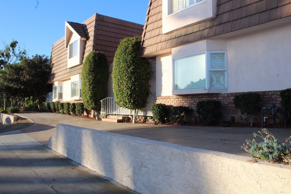 3970 Ingraham St, San Diego, CA 92109 Condo for Rent in San Diego, CA
