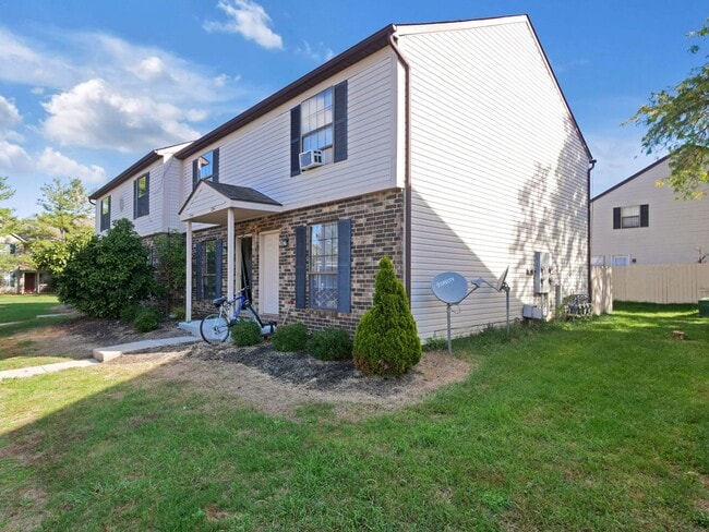 Building Photo - 2942-2948 Sawdust Ln